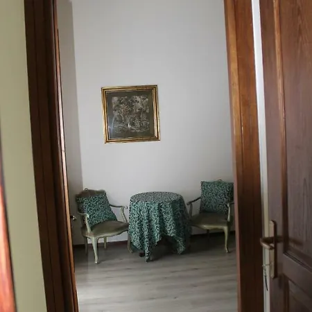 La Милан